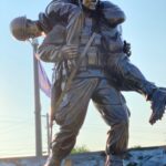 veteran statue